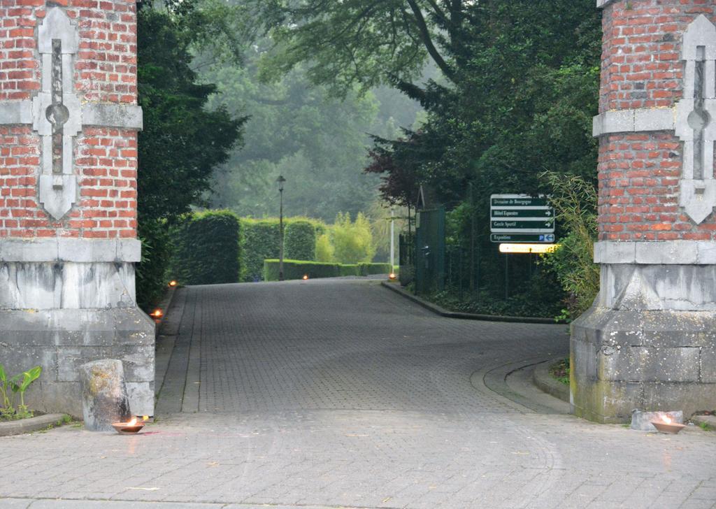 Haras Des Chartreux Hotell Estaimbourg Exteriör bild